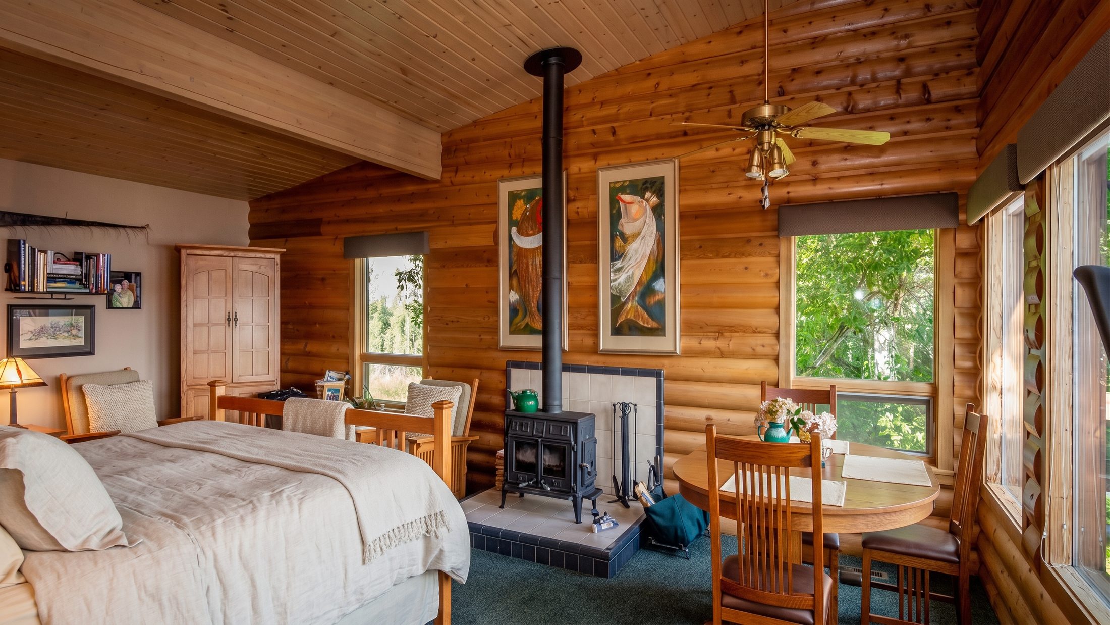Bedroom suite