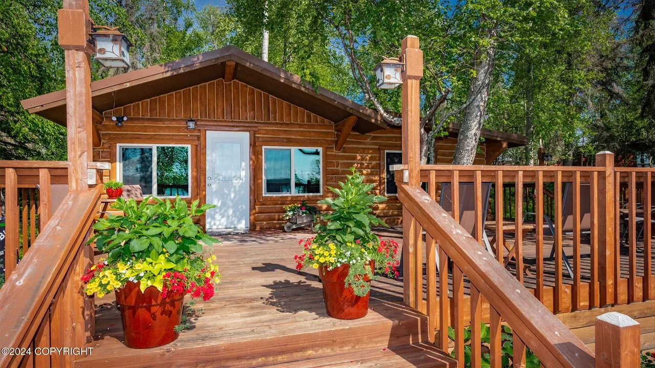 Guest cabin exterior